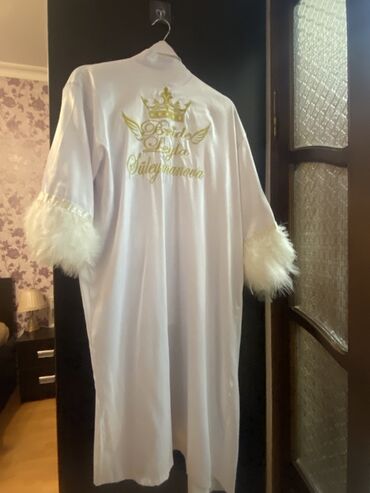 утягивающее белье для полных женщин: Salonda bir defe geyinmişem 60a tikilib 15ə satıram. Dərzilər yazını