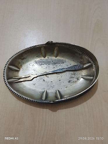 Qab-qacaq və mətbəx ləvazimatları: Metal oval konfet/qəlyanaltı səbəti və bəzək çəngəli dəsti - — 1