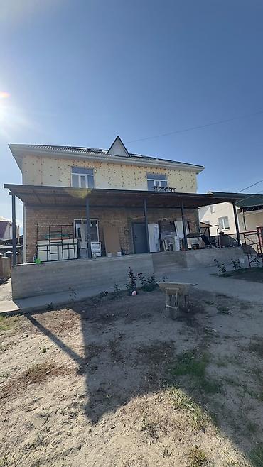 продаю дом г каракол: 6 комнат, 195 м², 5 соток, Джал, Агентство недвижимости — 1