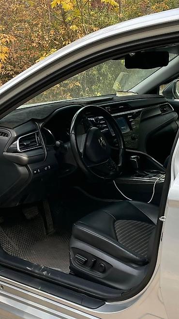 toyota crawn: Toyota Camry: 2019 г., 2.5 л, Автомат, Бензин, Седан — 6