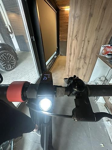 аккумулятор электроскутер: Elektrik skuter – şəhər daxili rahat və çevik gediş üçün — 6