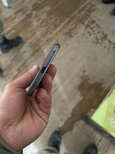 Digər mobil telefonlar: Smartfon Honor X9C – ekran içi barmaq izi oxuyucu ilə Xüsusiyyətlər