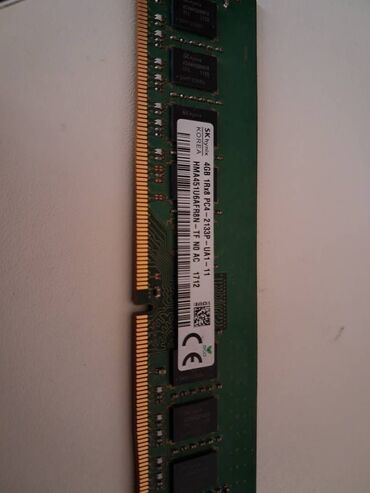 ddr2 4gb ram laptop: Operativ yaddaş (RAM) 8 GB, > 4000 Mhz, DDR4, PC üçün, İşlənmiş