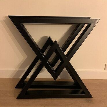 dexy co dusek za krevetac: Noge za sto 005 Dimenzija 70x72cm Materijal : Metalna cev 60x40