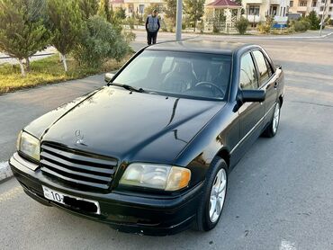 Mercedes-Benz: Mercedes-Benz C-Class: 1.8 l | 1995 il Sedan — 14