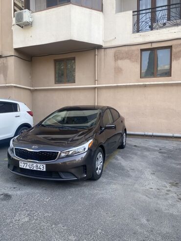 Kia Forte: 2 l | 2017 il Sedan