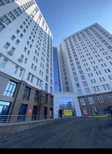 советский квартира: 3 комнаты, 99 м², Элитка, 5 этаж, ПСО (под самоотделку)