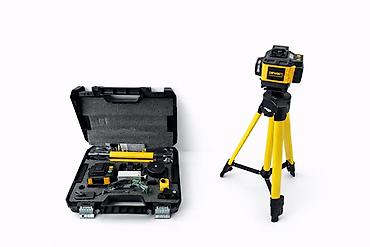 ölçü lazeri: №: 10495 Məhsulun adı: Lazerli nivelir DeWALT EMKS55098 16 şüa 4D - — 2