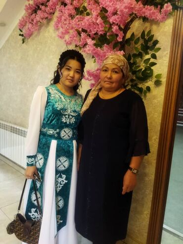 прокат танцевальных костюмов бишкек: Улуттук кийим, Аял, 44, 46 (M)