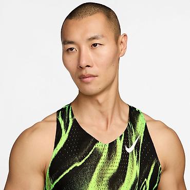 helanke 8: NIKE AeroSwift Men's Dri-FIT ADV Running Vest Vel. S NOVO
HV2643 702 — 3