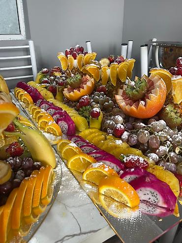 Выездные банкеты: Выездные банкеты | Посудомойки, Повара | Фуршетный стол — 10