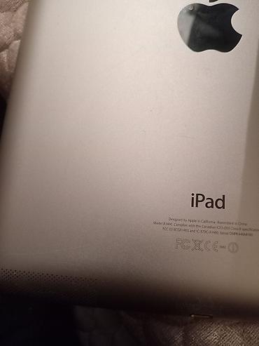 philips xenium 9@9u: Apple iPad planşet - Model: A1460 (4G/LTE + Wi‑Fi versiyası) - Ekran — 2