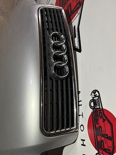 a4 b7: Решетка радиатора Audi A4 B6 2 2003 (б/у) — 1