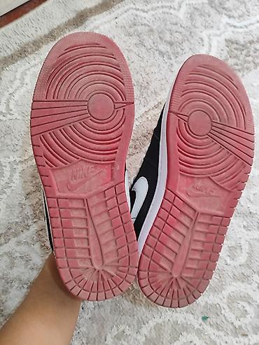 сумки новые: Мужские кроссовки, 41, Nike, Б/у, цвет - Черный — 3