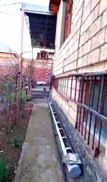 Həyət evləri və villaların satışı: 3 otaqlı, 670 kv. m, Kredit yoxdur, Orta təmir — 33