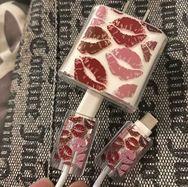 Kabrolar: Qadın və kişi üçün caselər, telefon üçün bütün aksesuarların satışı — 25