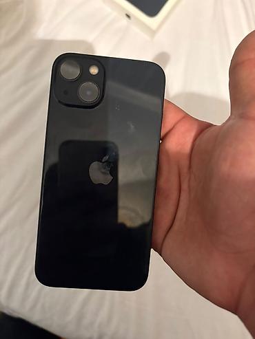 Apple iPhone: IPhone 13, Midnight, Simsiz şarj — 8