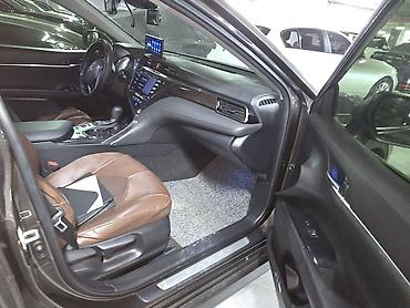 5 115: Toyota Camry: 2021 г., 2.5 л, Автомат, Гибрид, Седан — 9