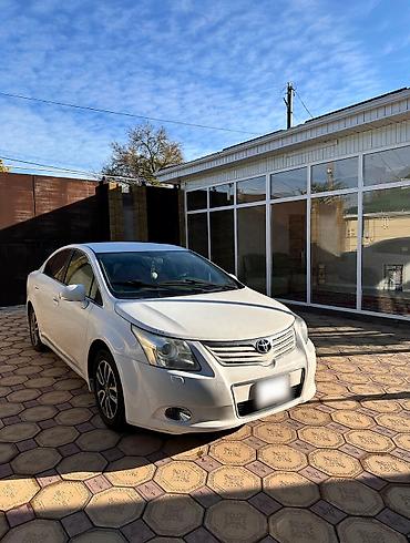 range over: Toyota Avensis: 2009 г., 2 л, Вариатор, Бензин, Седан — 2