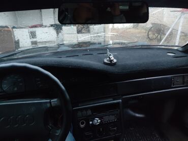 Audi: Audi 100: 1988 г., 2.3 л, Механика, Бензин, Седан