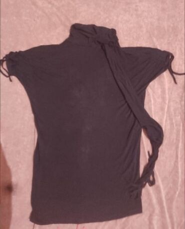 Koftalar, sviterlər: UWAG PALTARI 1 MANAT . О BIRILER BAWGA GIYMETI VAR — 4