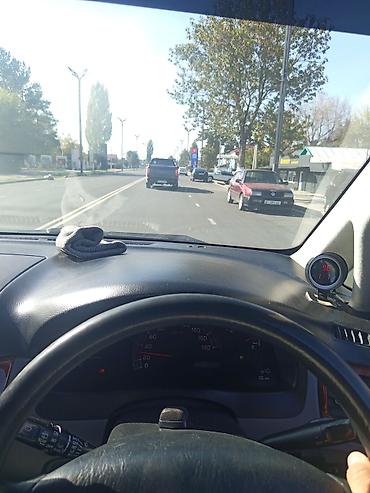 Продажа авто: Toyota Corolla: 1996 г., Седан — 3