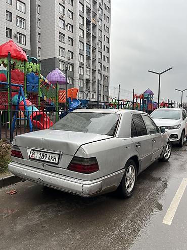 Mercedes-Benz: Mercedes-Benz E-Class: 1994 г., 2 л, Механика, Дизель, Седан — 10