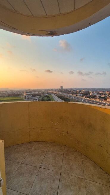 Uzunmüddətli kirayə mənzillər: Bakıxanov qəsəsbəsi (Razində), 80 və 310 nömrəli məktəbin — 7