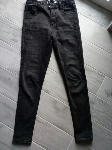 pantalone za starije zene: Ženske farmerke vel.38 sa elastinom.Očuvane se