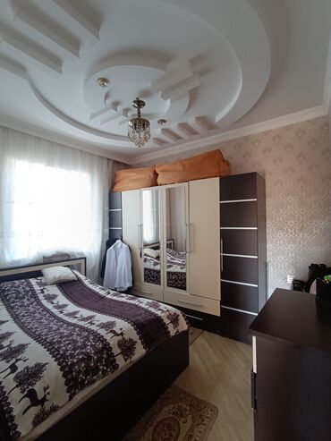 Həyət evləri və villaların satışı: 3 otaqlı, 100 kv. m — 4