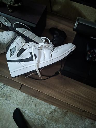 ag cəkmələr: Məhsul. İsraildən gətirilmiş yeni Nike idman ayaqqabıları satılır — 4