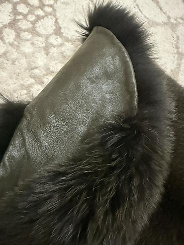 xonca desti: Qara süni kürk dəst – yaxa və qol ucları - Tərkib: yumşaq, sıx tüklü — 9