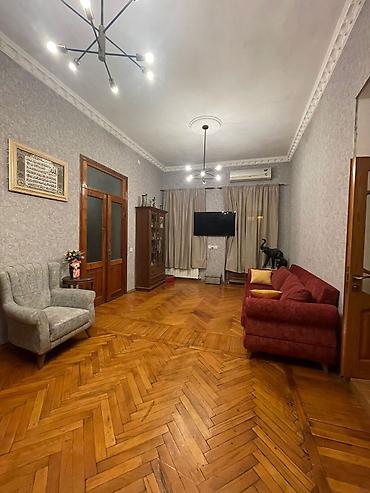 дешевые дома в баку: Баку, 28 мая, 4 комнаты, Вторичка, м. 28 мая, 130 м² — 3