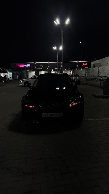 Lexus: Lexus IS: 2017 г., Седан — 1