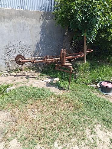 t25 traktör satilir: Traktor üçün ot yığan/çarpan “günəbaxan” tipli tırmık (barmaqlı — 1