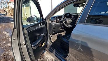 Kia: Kia K5: 2021 г., 2 л, Автомат, Газ, Седан — 28