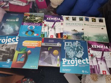 Sport i hobi: Prodajem knjige za 6 i 7 razred osnovne škole za sve informacije