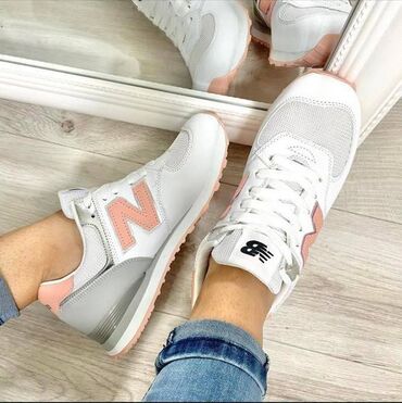 patike lidl: New balance patike

Novo
Brojevi 36 do 41