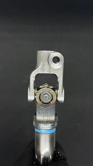 Другие детали рулевой части: Рулевой кардан (межвальный шарнир рулевой колонки) Hyundai/Kia — 4