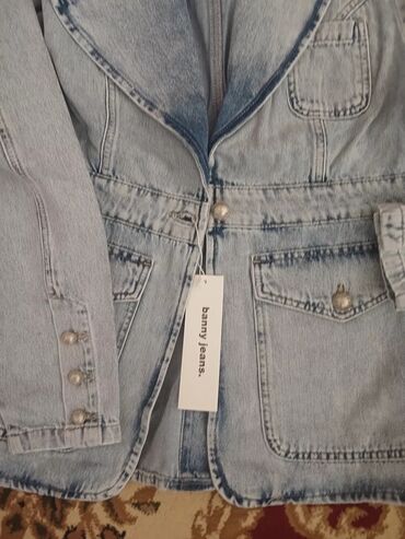 yun jaketlər: Banny Jeans markalı cins jaket - Material: 100% denim, açıq mavi
