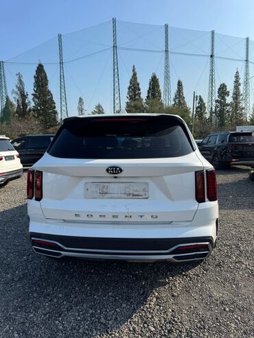Kia: Kia Sorento: 2020 г., 2.2 л, Автомат, Дизель, Внедорожник at lalafo.kg — 20 Kia: Kia Sorento: 2020 г., 2.2 л, Автомат, Дизель, Внедорожник — 20