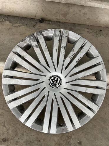 disk qapağı: Polo disk qapağı
Üstdən çıxma
Qırığı çartı yoxdur