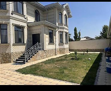 Продажа коттеджей и домов: 🏡 Срочно продается двухэтажный особняк в Арча-Бешике! 📍 Район — 3