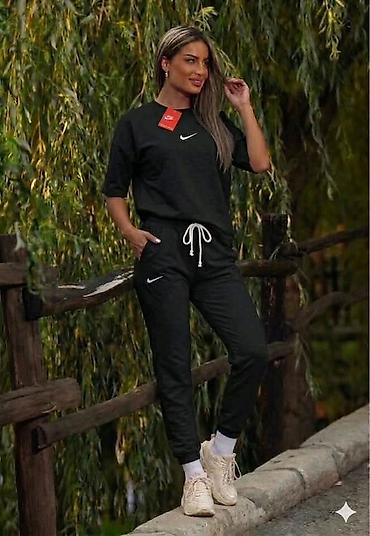 step helanke: Cena 3400 dinara 
S M L XL 2XL
💋 — 1