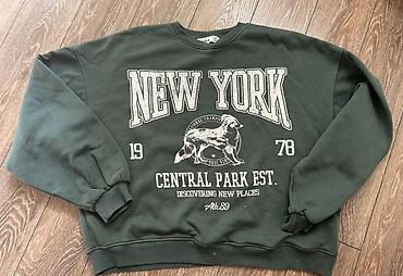 sweatshirt: Svitşot, Bershka, XS, rəng - Yaşıl — 1
