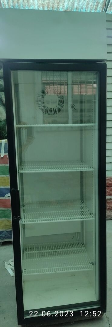 Холодильное оборудование: Для напитков, Для молочных продуктов, Кондитерские, Б/у