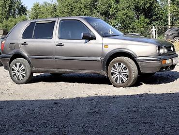 e klass: Volkswagen Golf: 1993 г., 1.8 л, Механика, Бензин, Хэтчбэк — 6