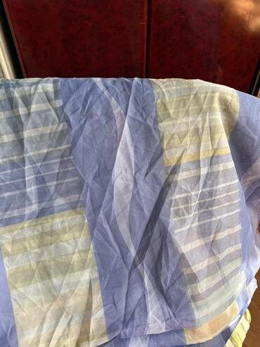 Parçalar: Müxtəlif naxışlı və rəngli pərdələr tək və cüt olanlar var — 19