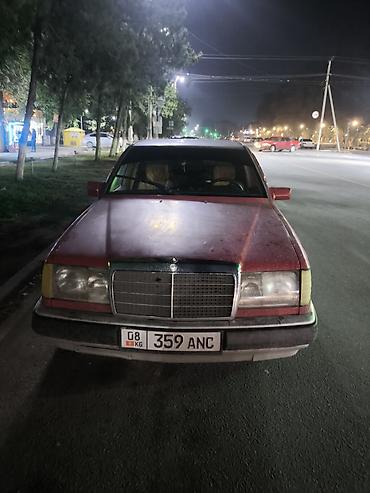 Mercedes-Benz W124: 1986 г., 2 л, Механика, Бензин, Седан at lalafo.kg Mercedes-Benz W124: 1986 г., 2 л, Механика, Бензин, Седан