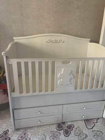 matras islenmis: Oğlan və qız üçün, İşlənmiş, Dördbucaq, Beşik, Dəst ilə, Matras ilə, Yellənmə mexanizm ilə